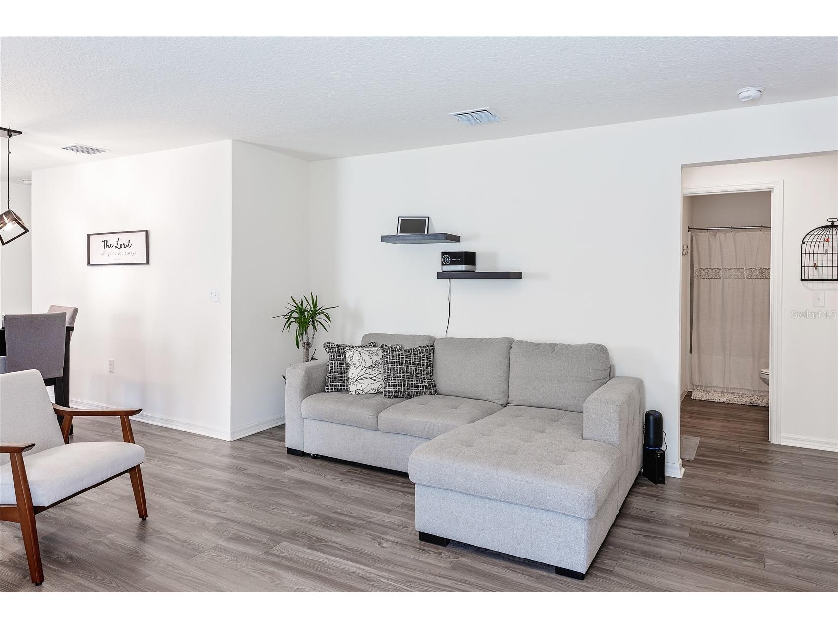 2234 Majestic Span Avenue Eagle Lake FL 33839 TB8474176 image3