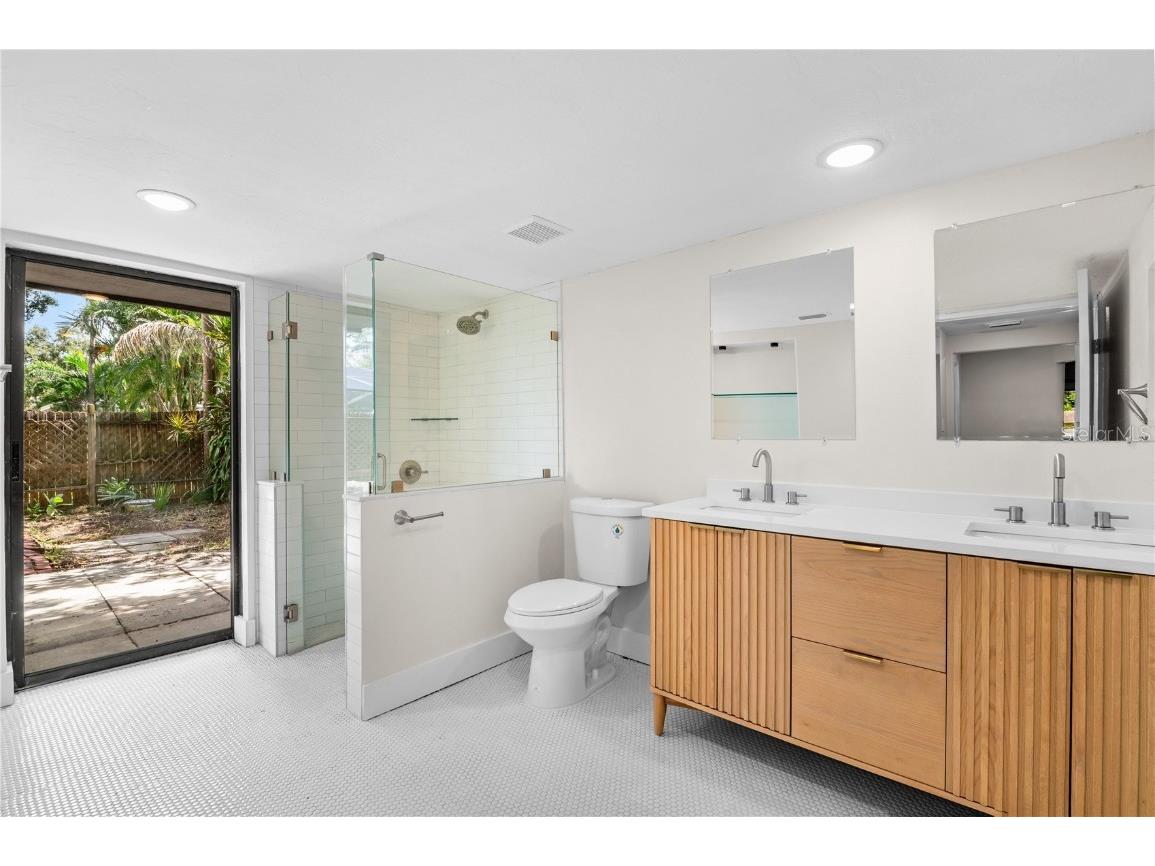 2234 Phillippi Street Sarasota FL 34231 C7516369 image16