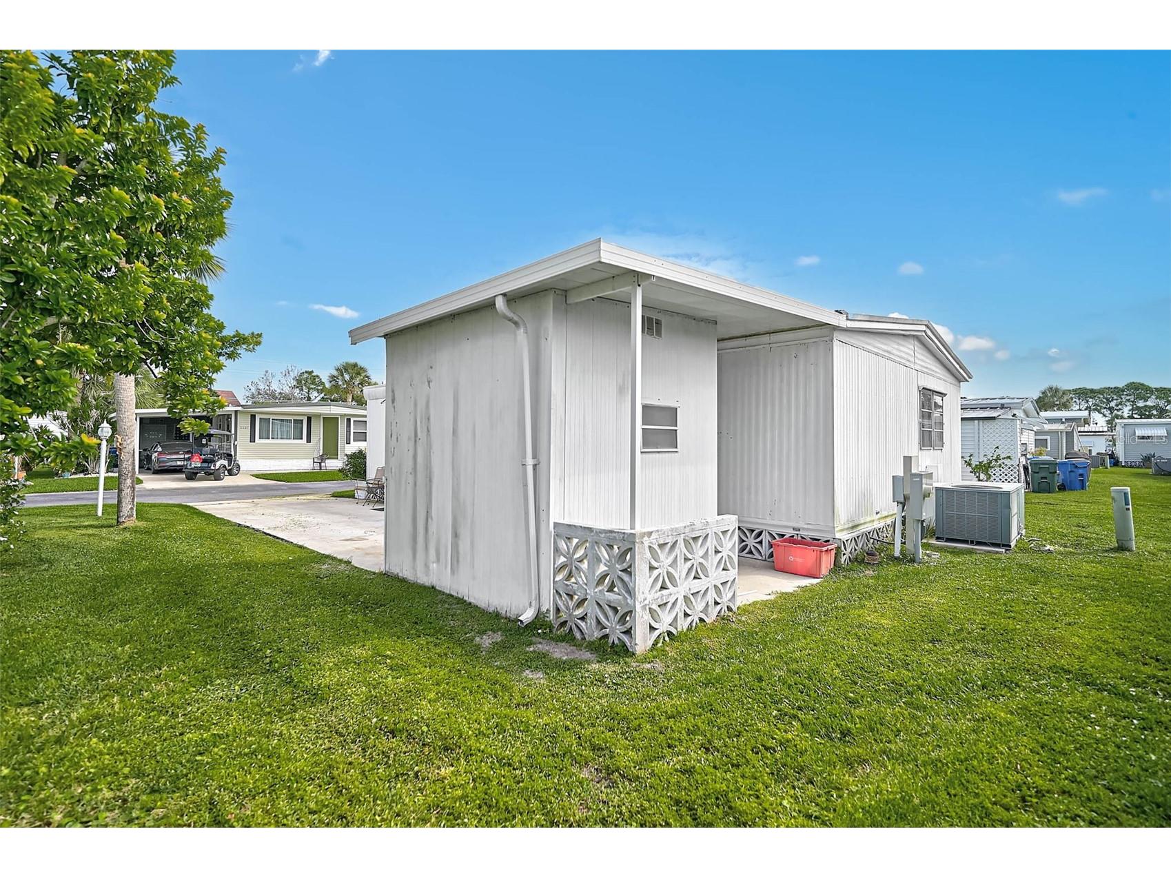 2234 Piazza Drive Sarasota FL 34238 N6140737 image25