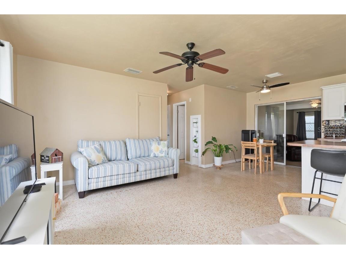 22341 Midway Boulevard Port Charlotte FL 33952 C7511613 image8