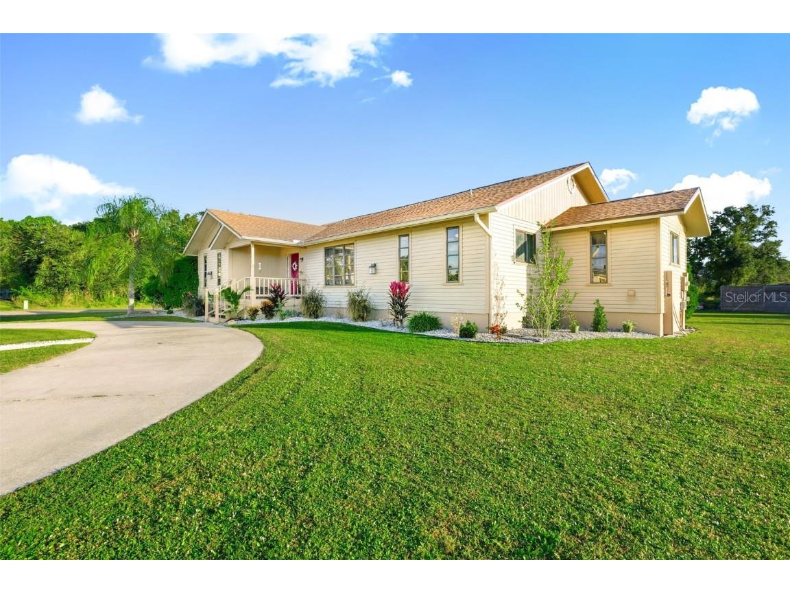 22349 Columbus Avenue Port Charlotte FL 33954 C7517360 image41