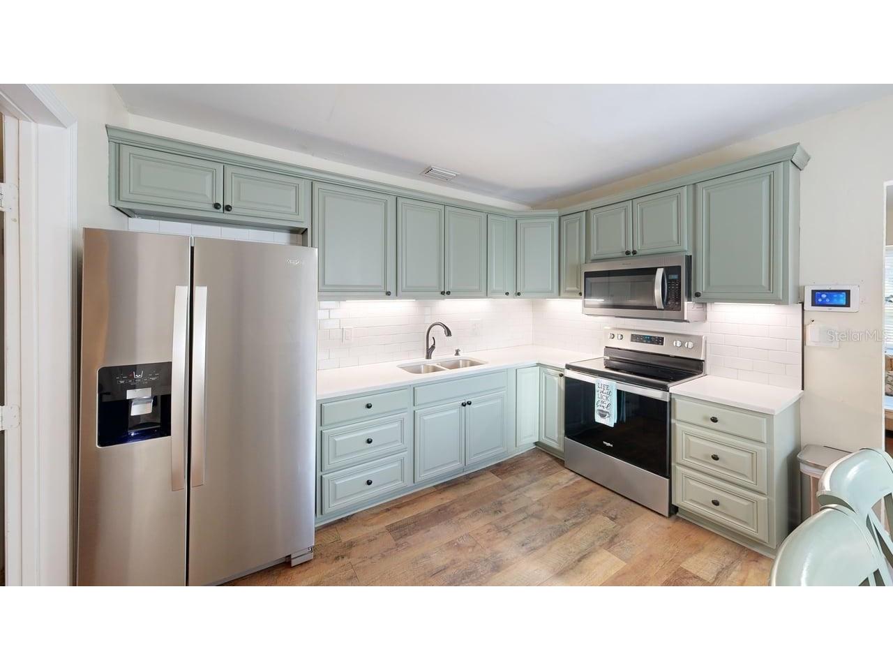 2235 20th St S Saint Petersburg FL 33712 TB8355828 image5