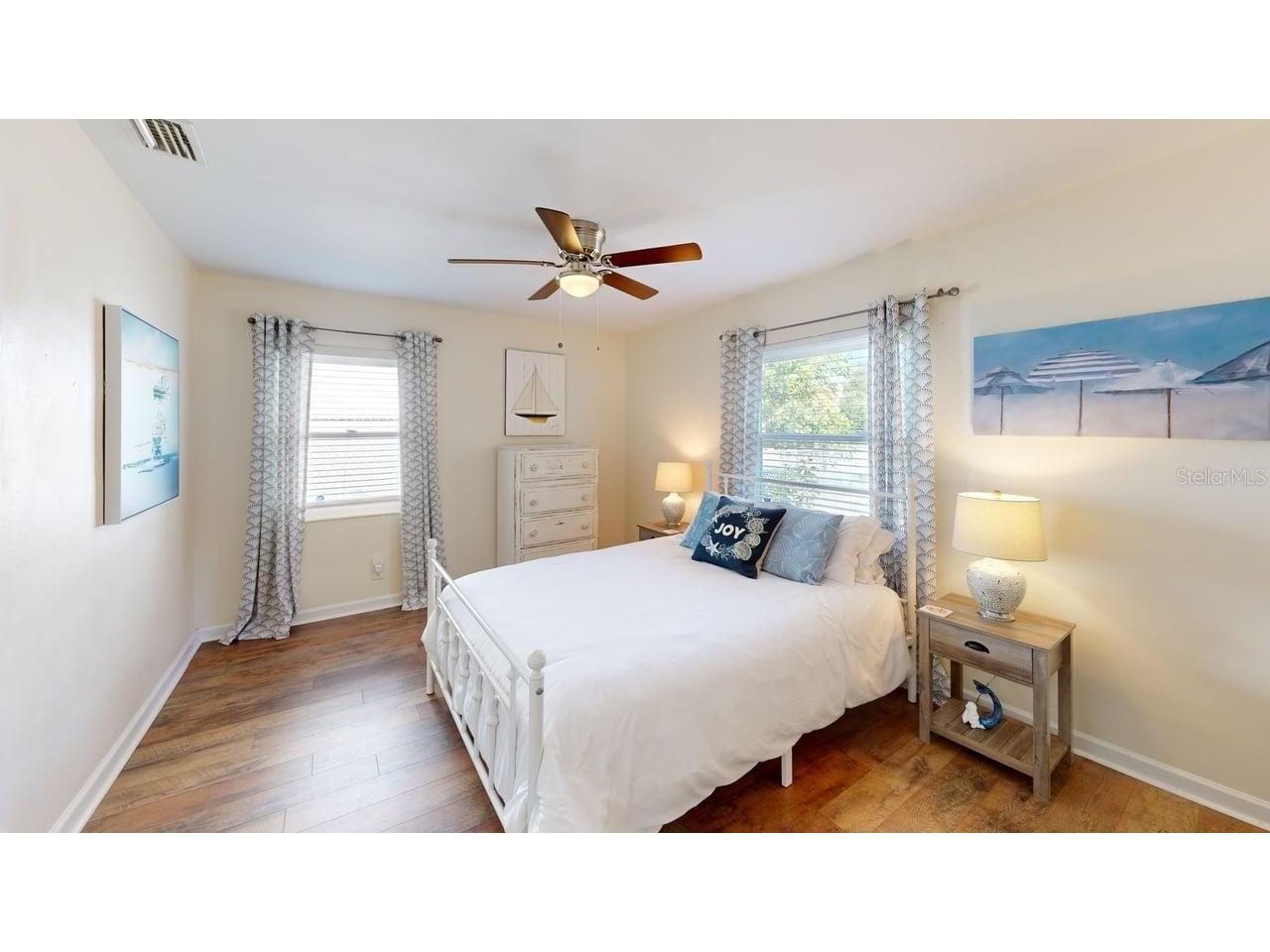 2235 20th St S Saint Petersburg FL 33712 TB8355828 image7