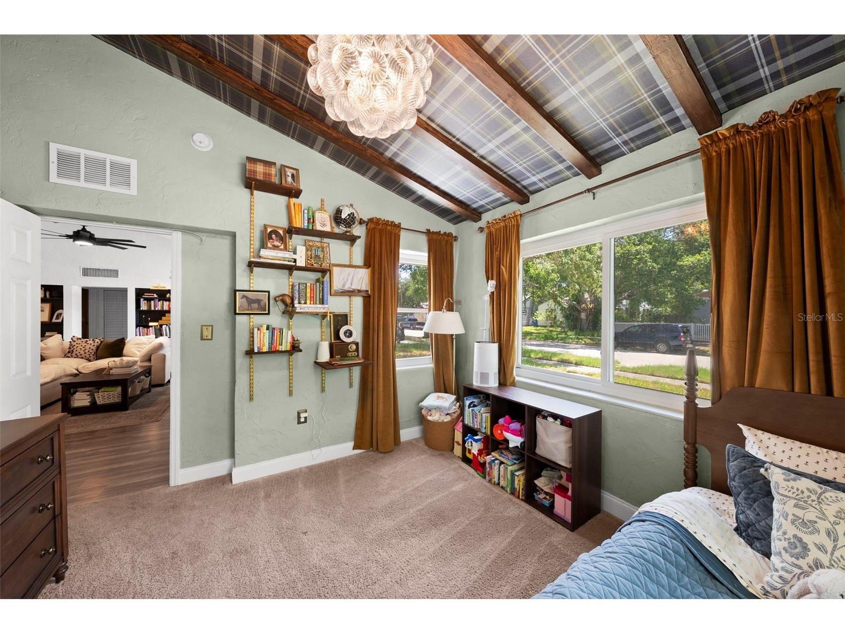 2235 5th Street S Saint Petersburg FL 33705 TB8528396 image31