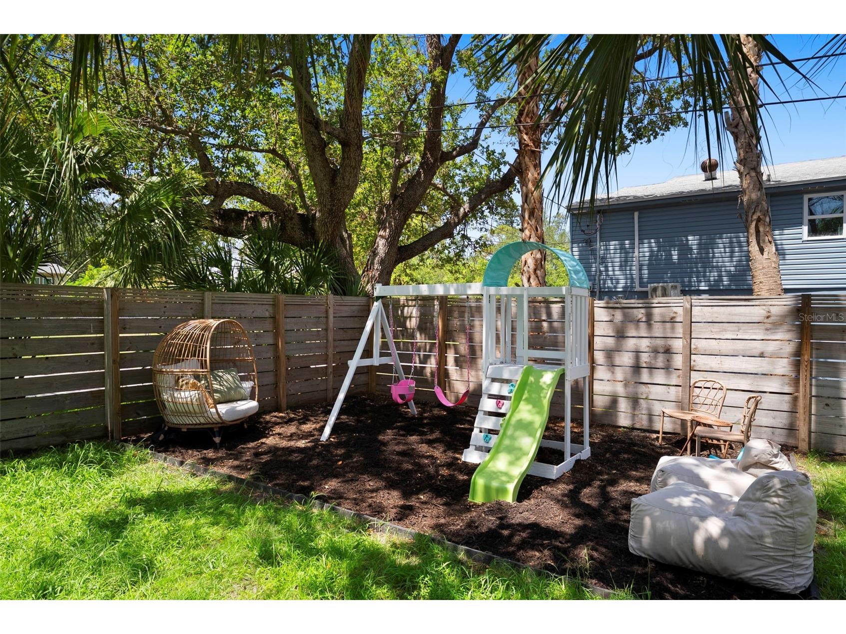 2235 5th Street S Saint Petersburg FL 33705 TB8528396 image37