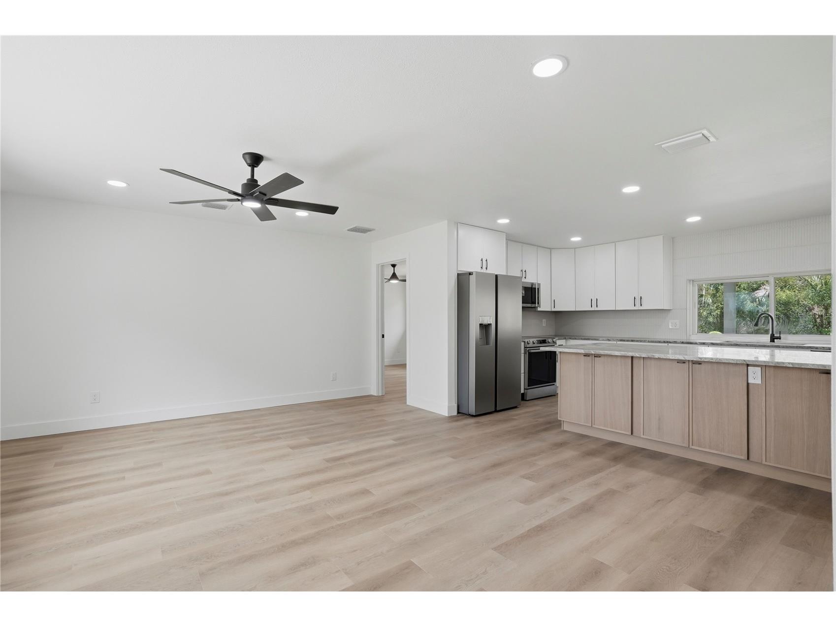 2235 Anastasia Way S Saint Petersburg FL 33712 TB8524037 image4