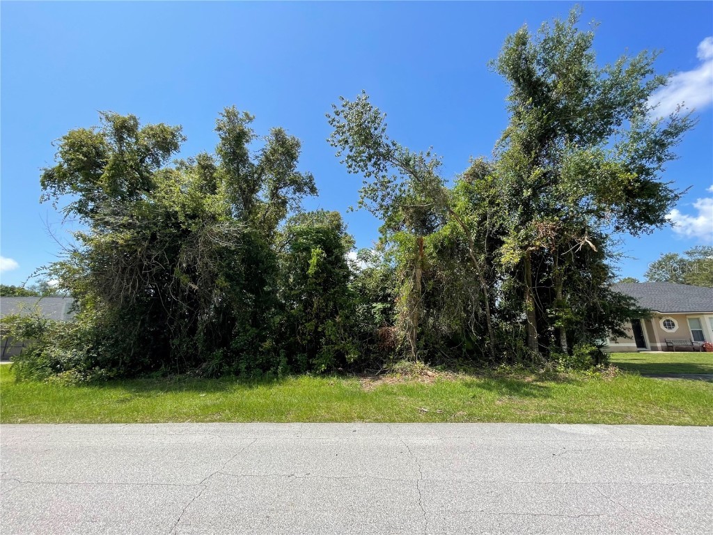 2235 Dumas Drive Deltona FL 32738 V4931206 image1