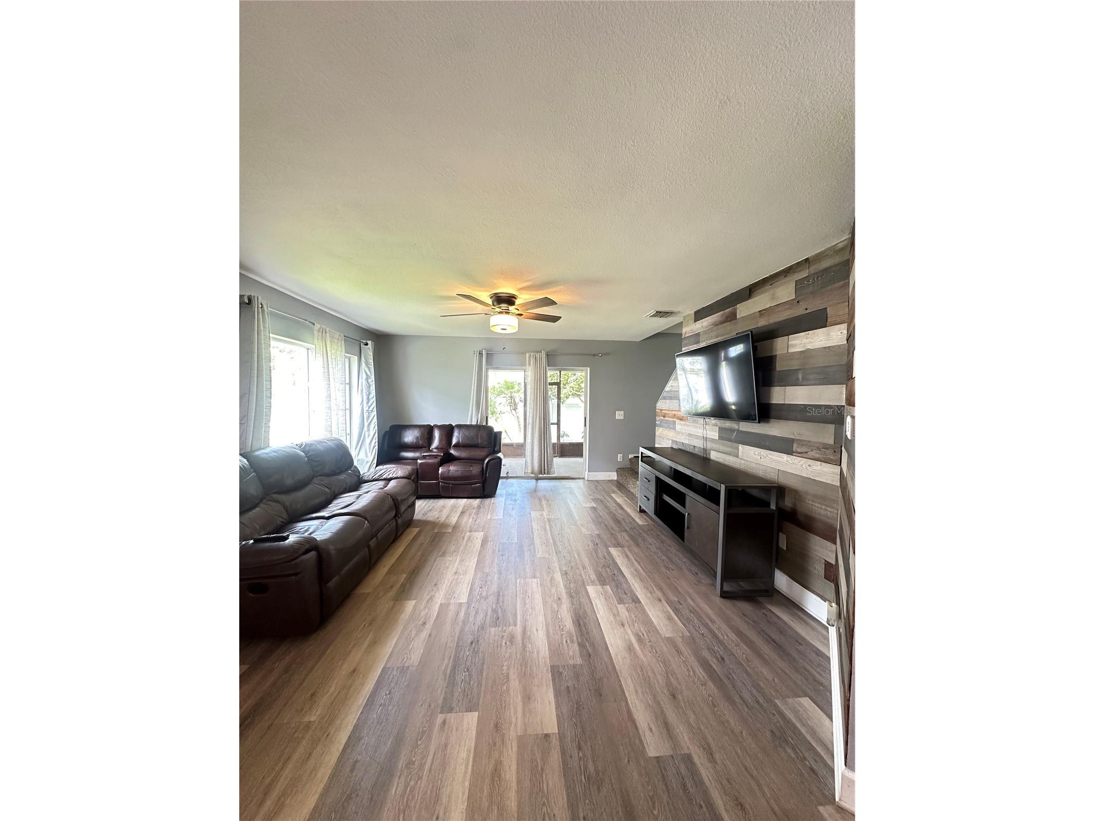 2235 Fluorshire Dr Drive Brandon FL 33511 TB8527525 image2