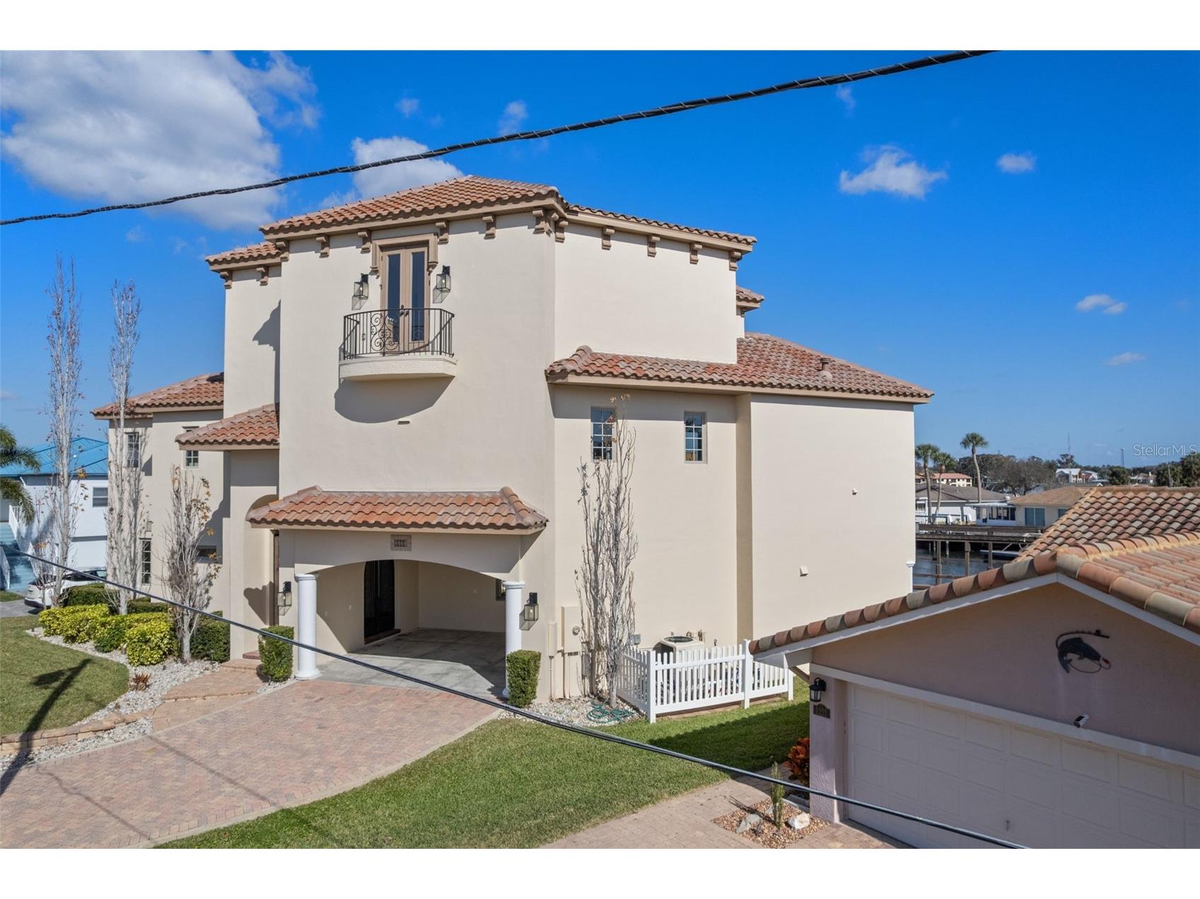 2235 N Kings Cove Point Crystal River FL 34429 - KINGS BAY G5107053 image1
