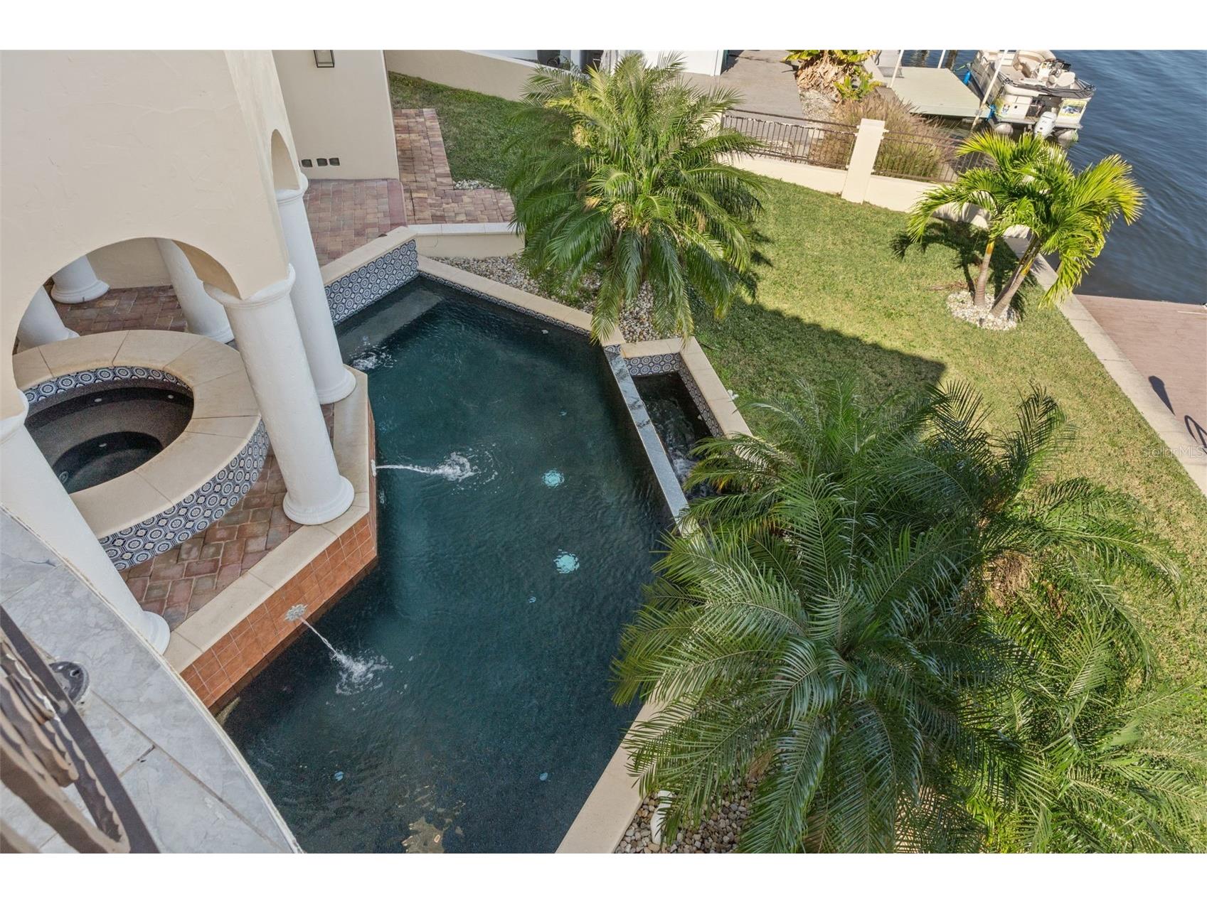 2235 N Kings Cove Point Crystal River FL 34429 - KINGS BAY G5107053 image4