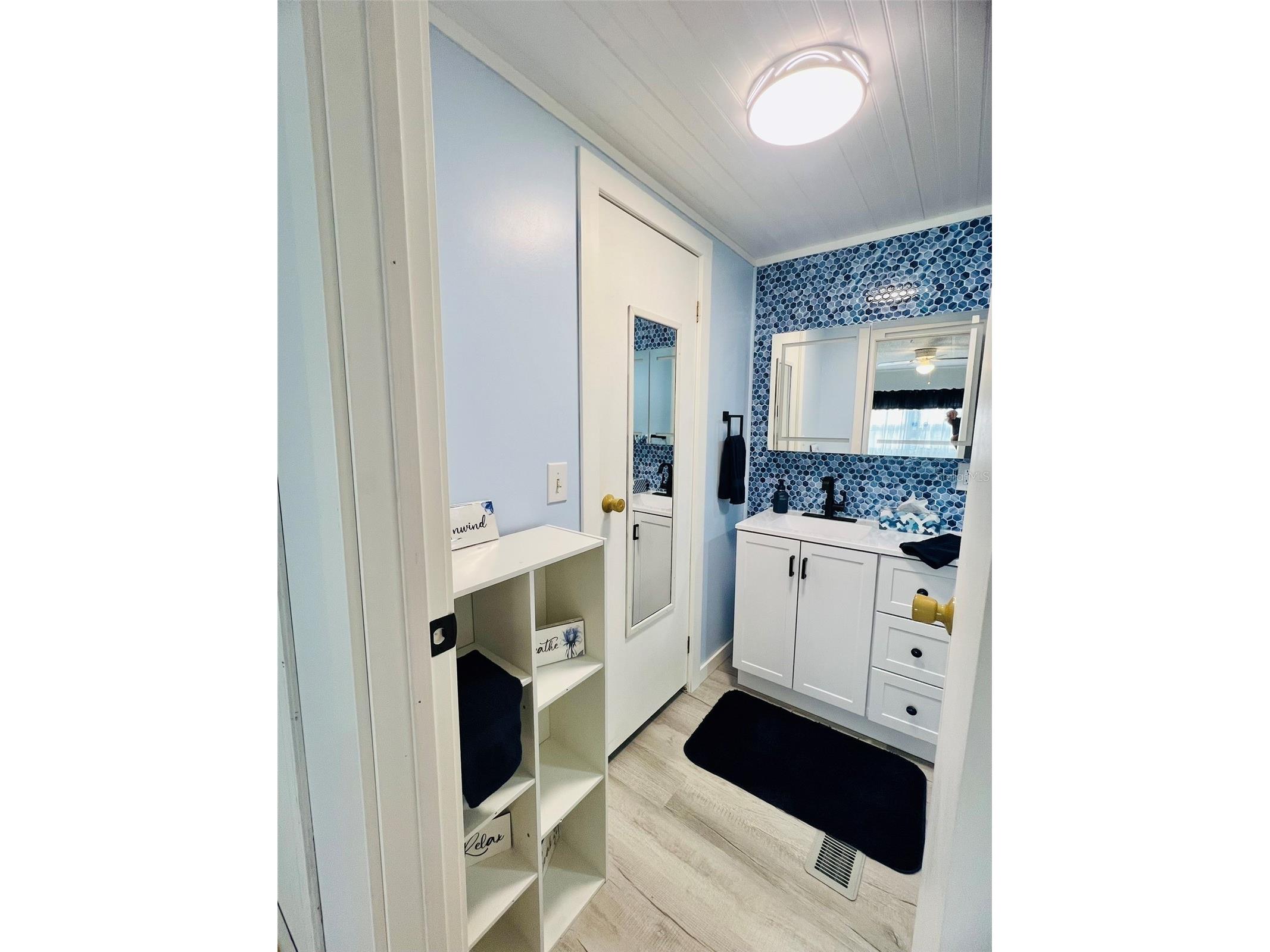 2235 Palazza Drive Sarasota FL 34238 TB8467867 image13