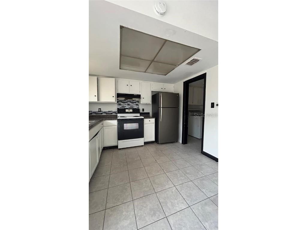 2235 Silver Pines Place #401 Orlando FL 32808 O6311879 image5