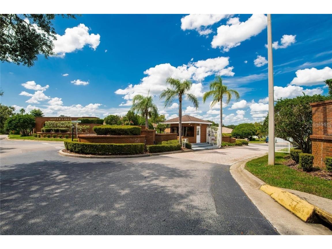 2235 Silver Re Drive Lakeland FL 33810 - POND L4957684 image37