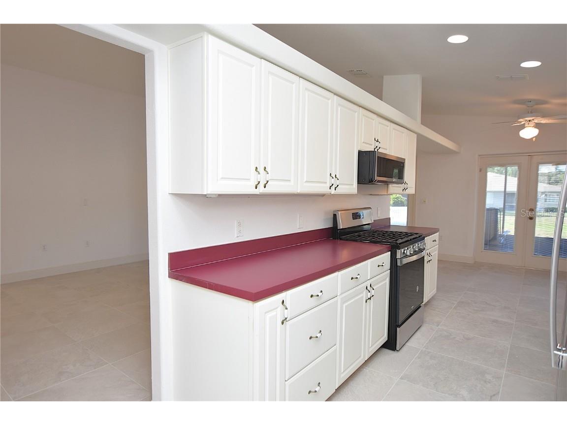 2235 Silver Re Drive Lakeland FL 33810 - POND L4957684 image6