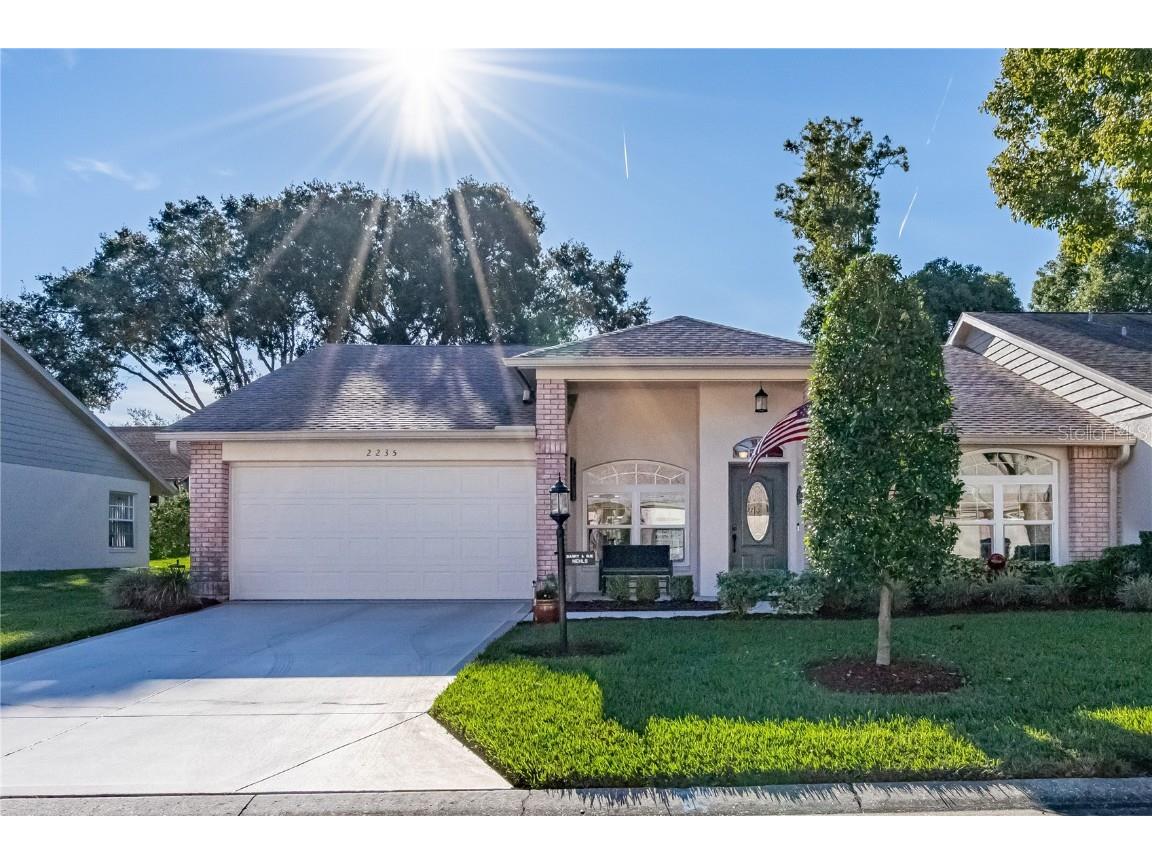 2235 Springmeadow Drive Spring Hill FL 34606 W7860223 image1