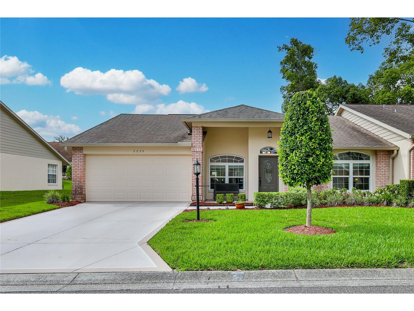 2235 Springmeadow Drive Spring Hill FL 34606 W7886336 image1