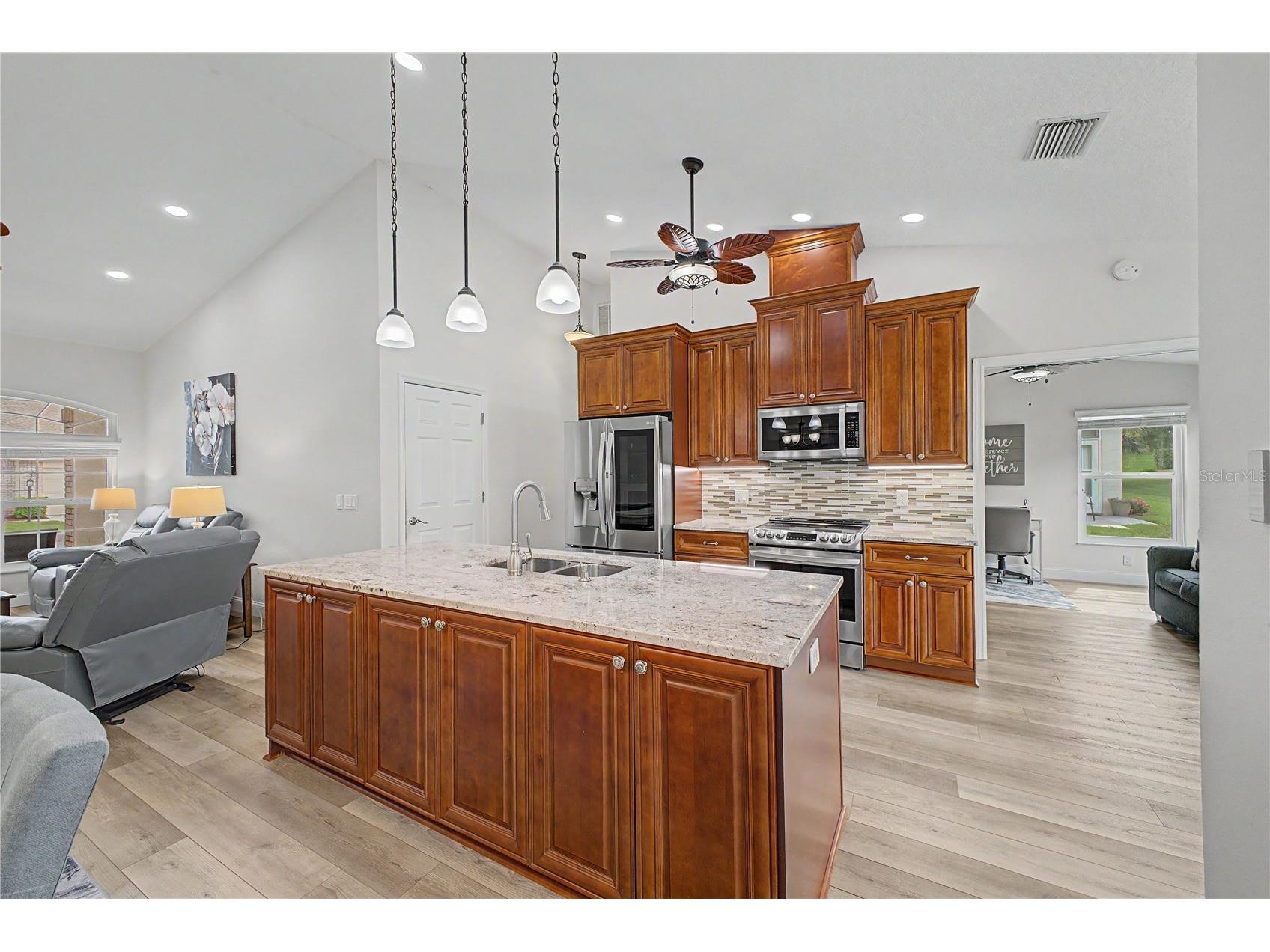 2235 Springmeadow Drive Spring Hill FL 34606 W7886336 image15