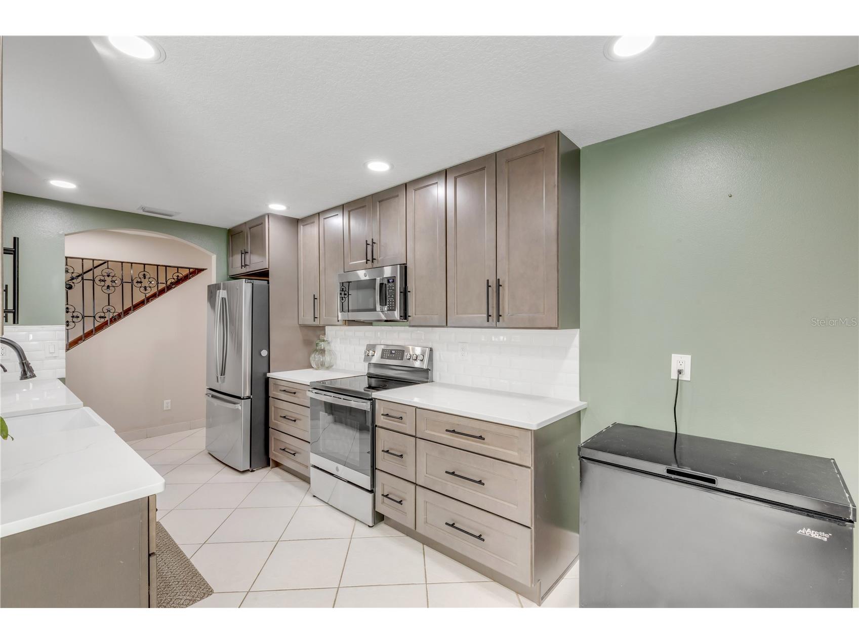2236 Deerwood Drive New Smyrna Beach FL 32168 V4949254 image18