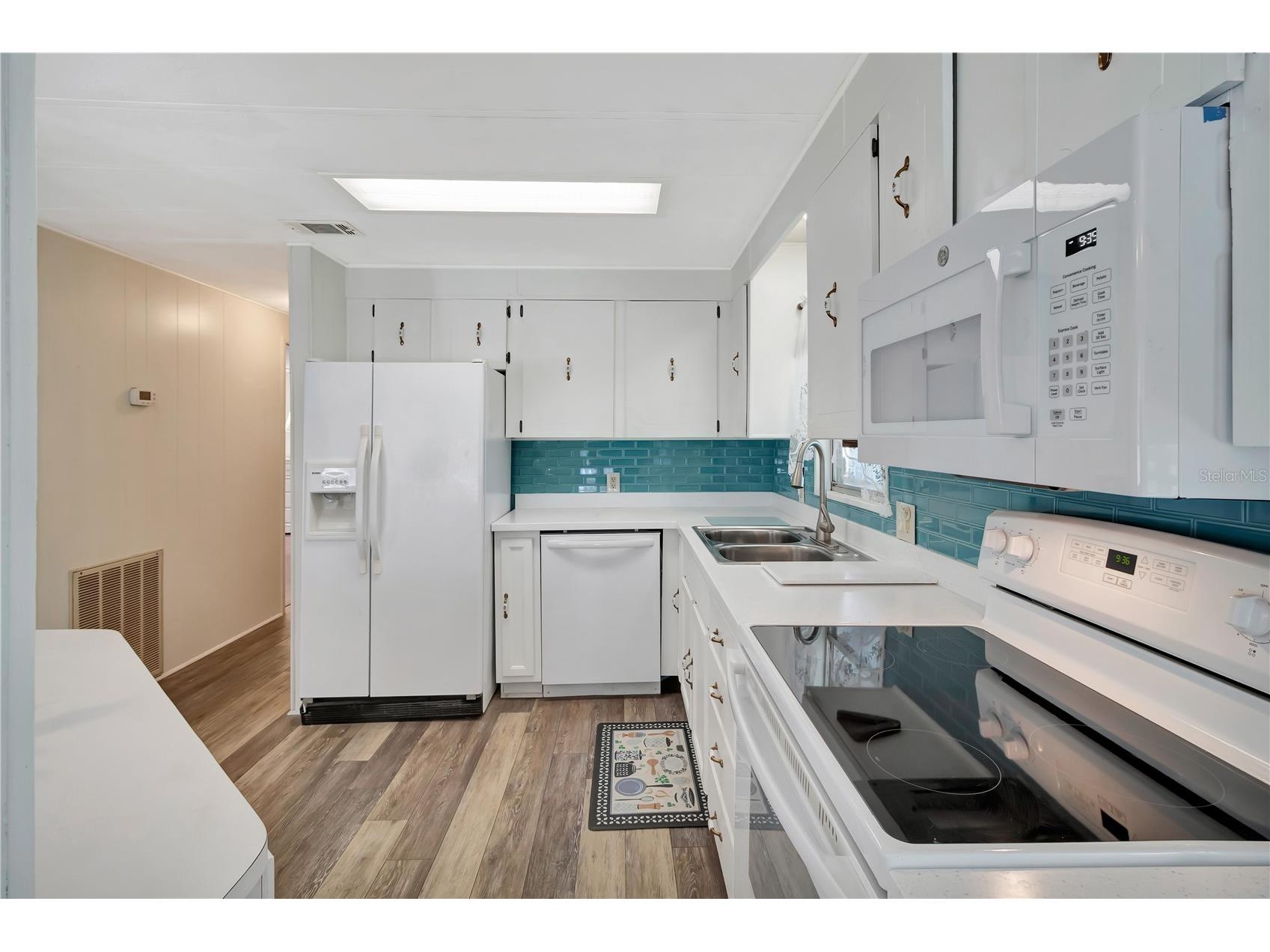 2236 Evergreen Circle #1704 Zellwood FL 32798 G5109731 image10