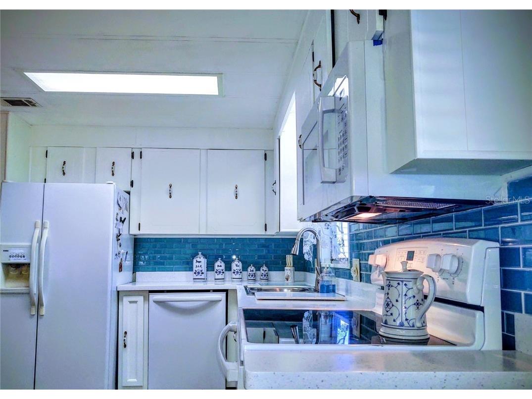 2236 Evergreen Circle #GE Zellwood FL 32798 - LAKE COHEN AND LAKE GRASSMERE O6357260 image9