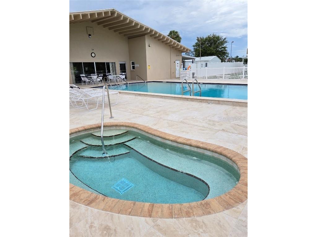 2236 Gondola Drive Sarasota FL 34238 A4657808 image13