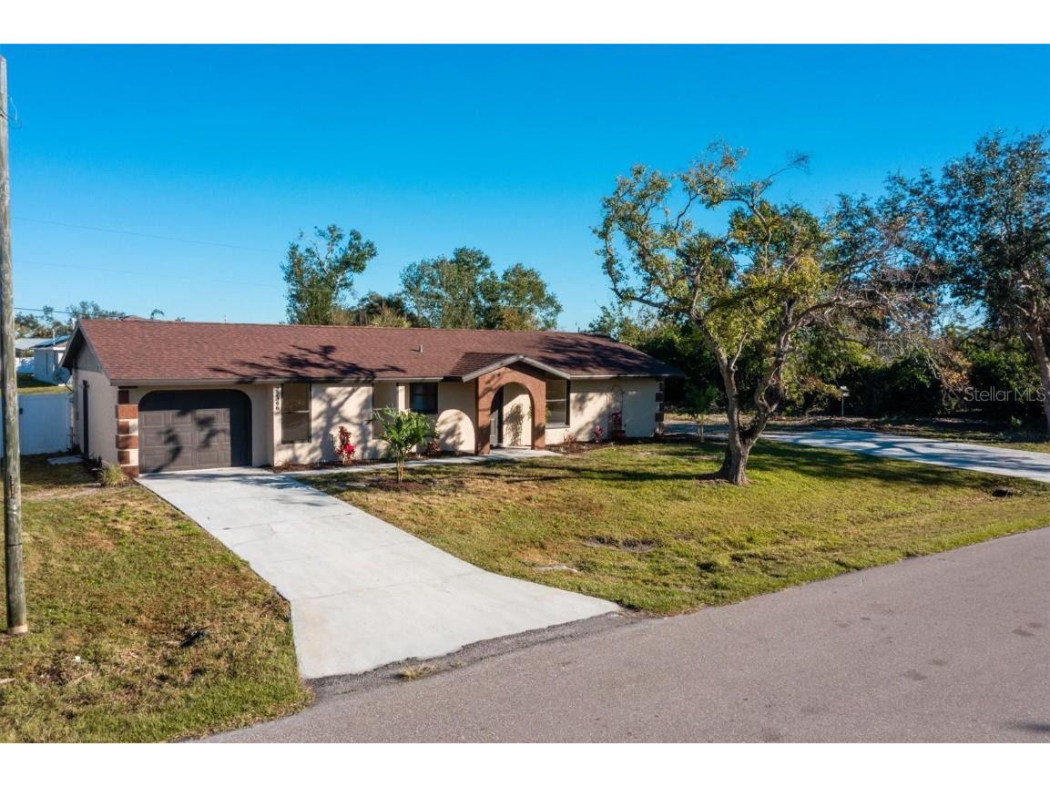 22366 Walton Avenue Port Charlotte FL 33952 C7470128 image1