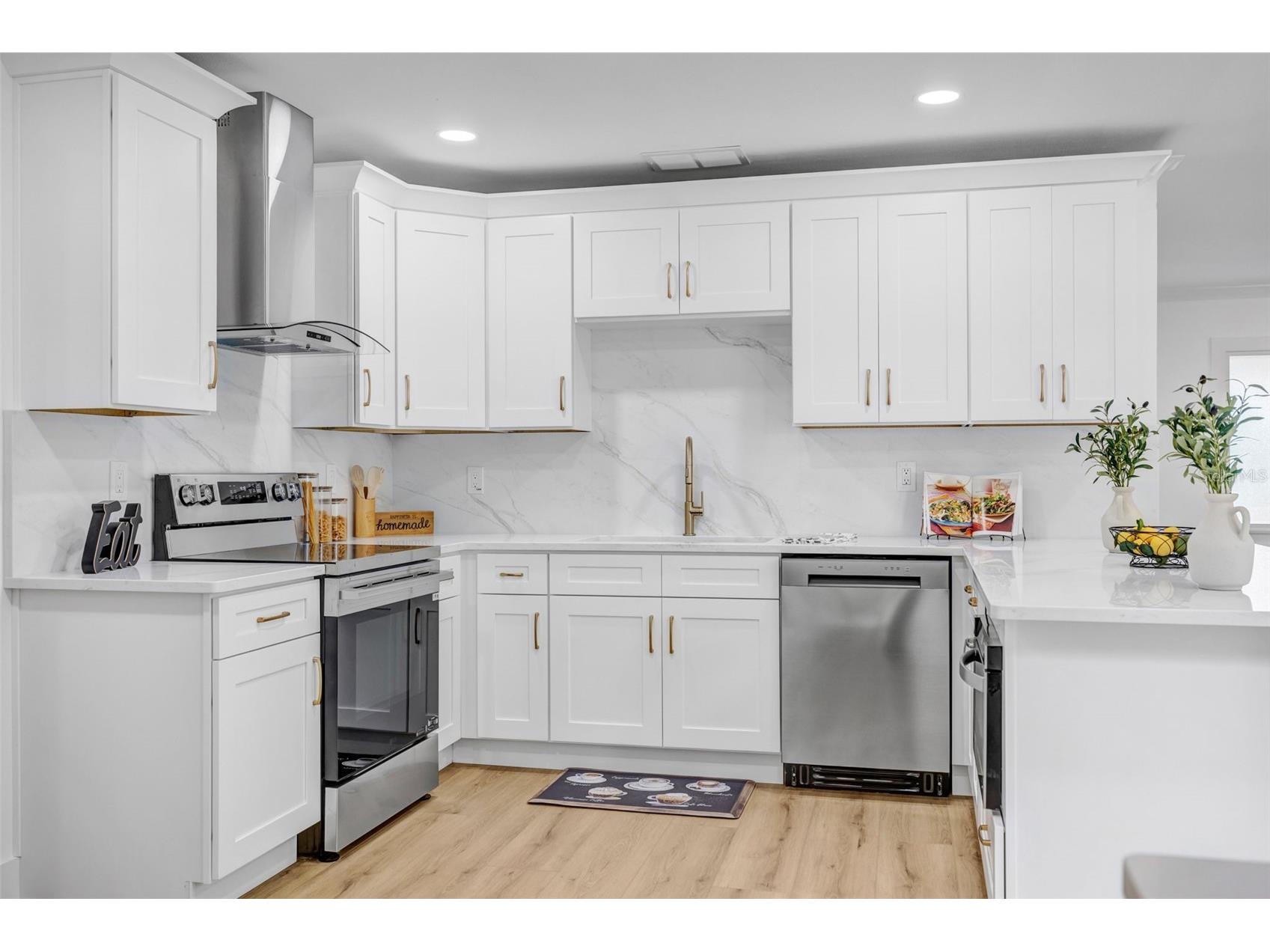 22369 Southshore Drive Land O Lakes FL 34639 TB8518165 image13
