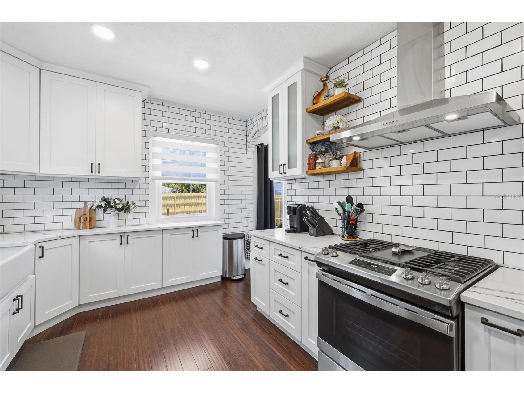 2237 14th Avenue N Saint Petersburg FL 33713 TB8510664 image14