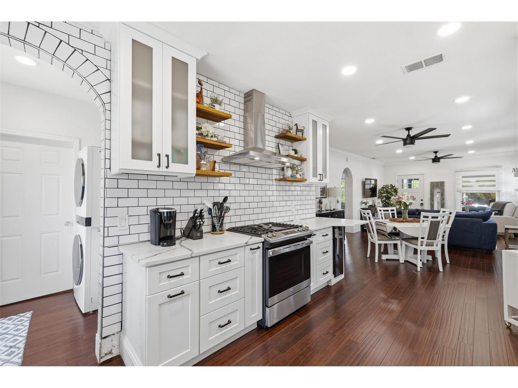 2237 14th Avenue N Saint Petersburg FL 33713 TB8510664 image16