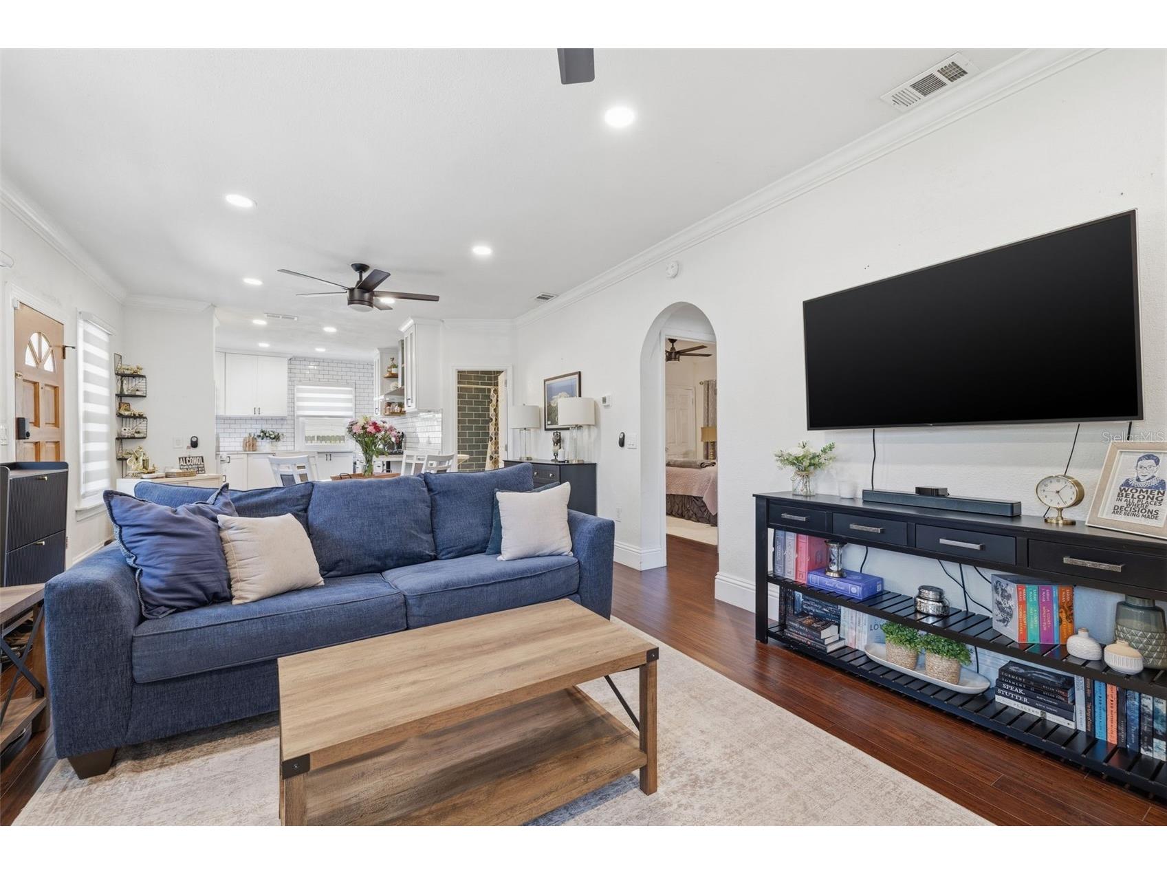 2237 14th Avenue N Saint Petersburg FL 33713 TB8510664 image6
