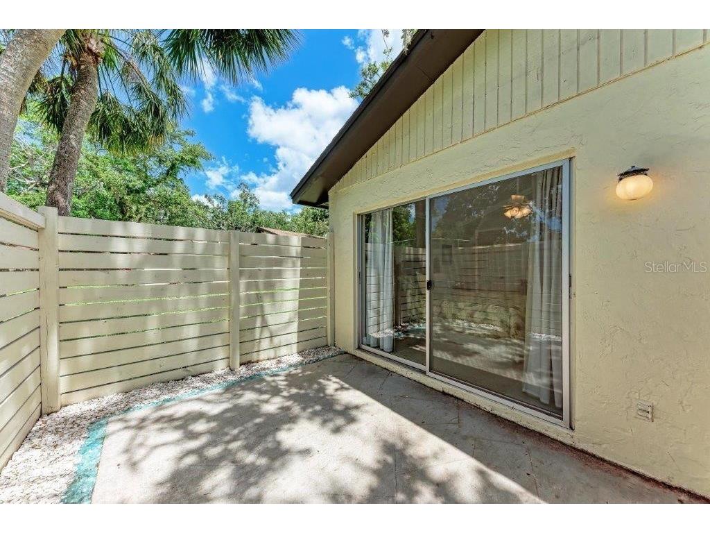 2237 Circlewood Drive #18 Sarasota FL 34231 A4670012 image23