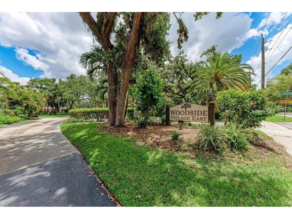 2237 Circlewood Drive #18 Sarasota FL 34231 A4670012 image31