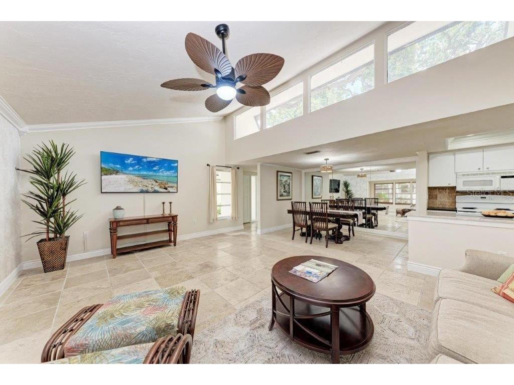 2237 Circlewood Drive #18 Sarasota FL 34231 A4670012 image8