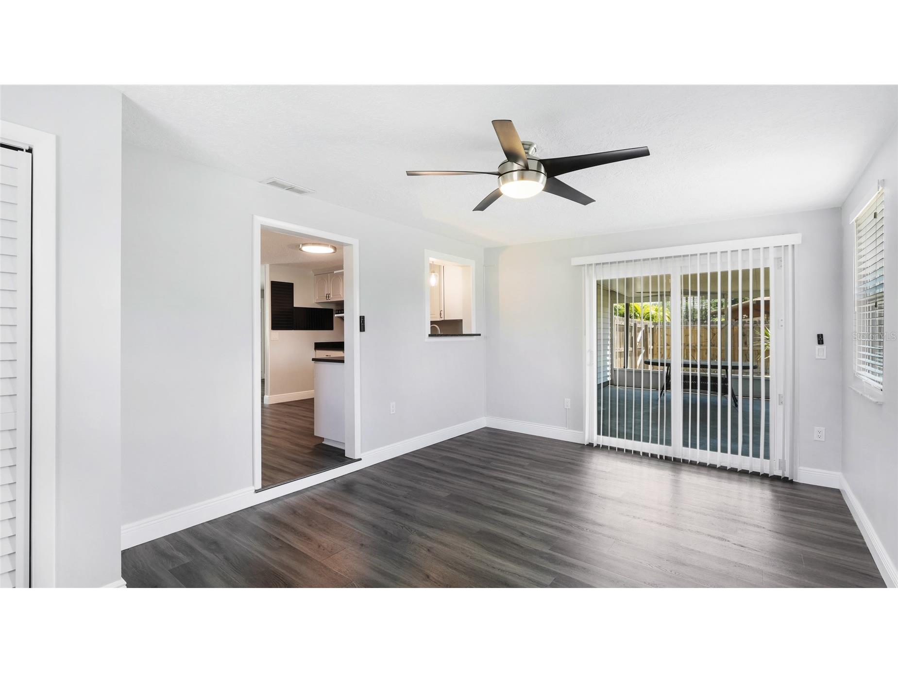 2237 Lockwood Meadows Circle Sarasota FL 34234 A4693962 image13