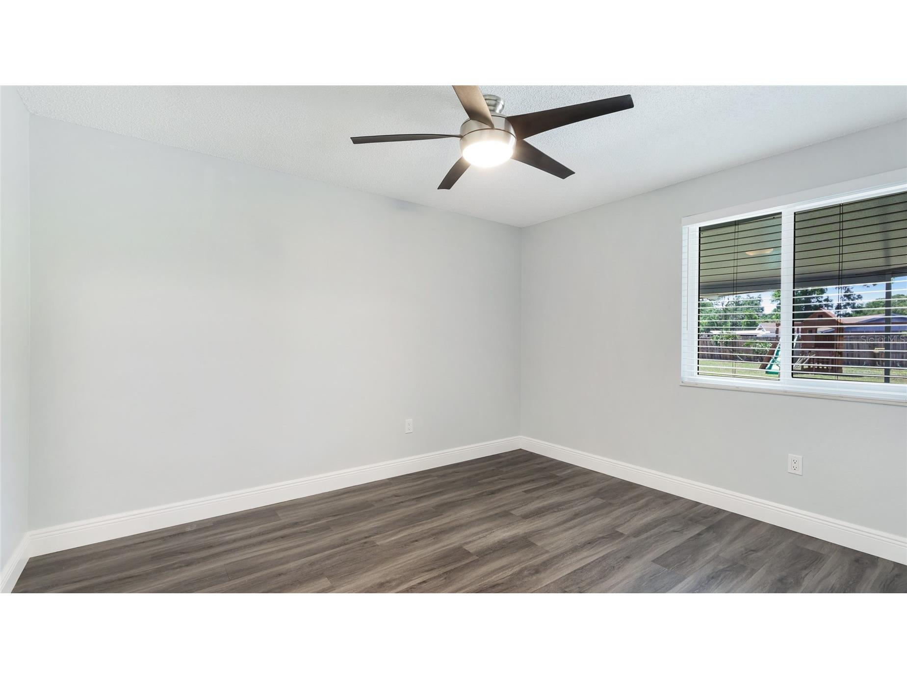 2237 Lockwood Meadows Circle Sarasota FL 34234 A4693962 image19