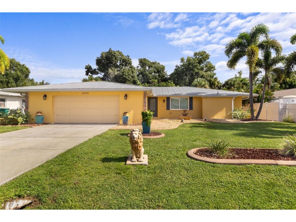 22374 New York Avenue Port Charlotte FL 33952 C7497018 image1