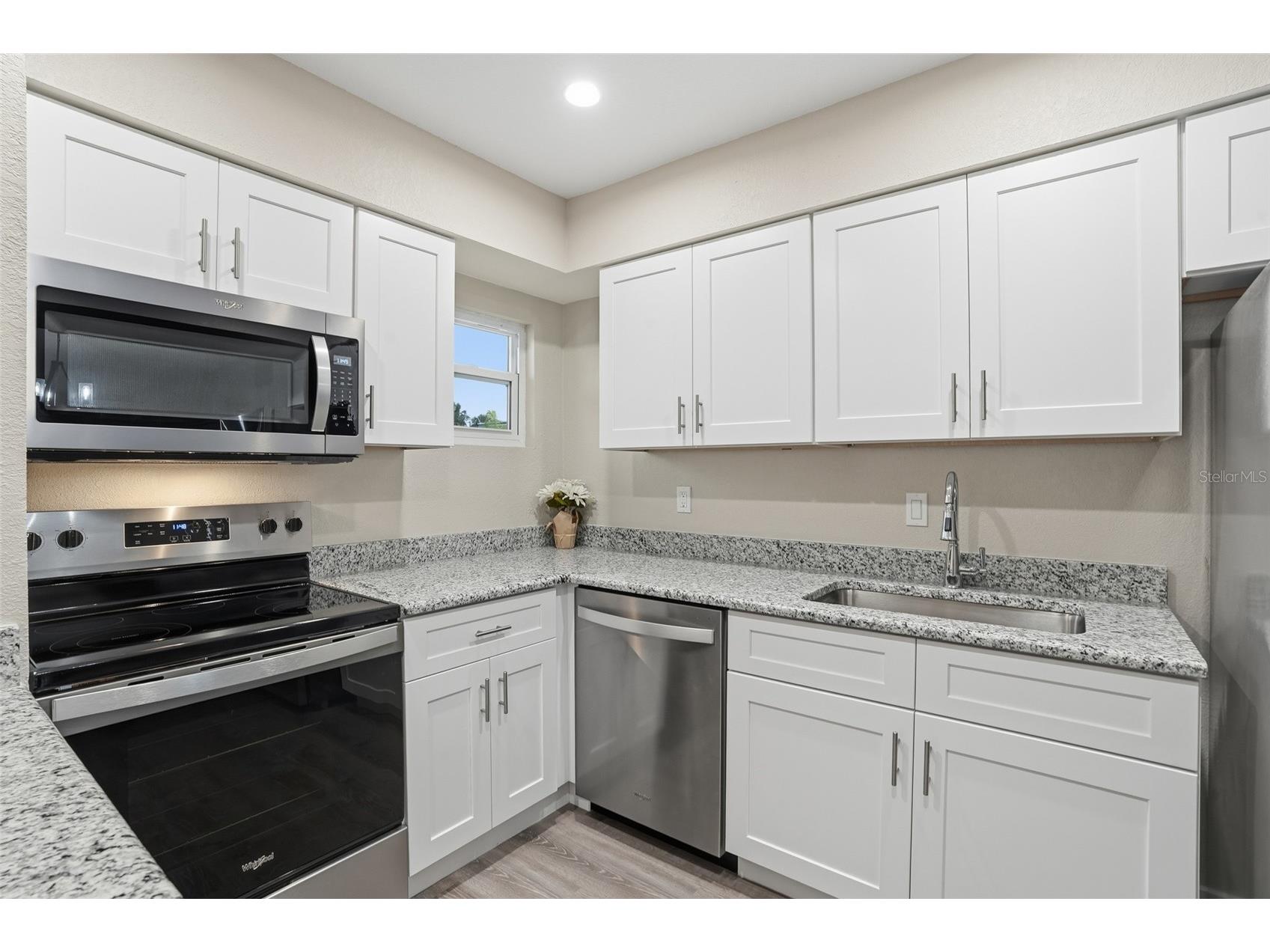 22375 Edgewater Drive #124 Punta Gorda FL 33980 C7519103 image3