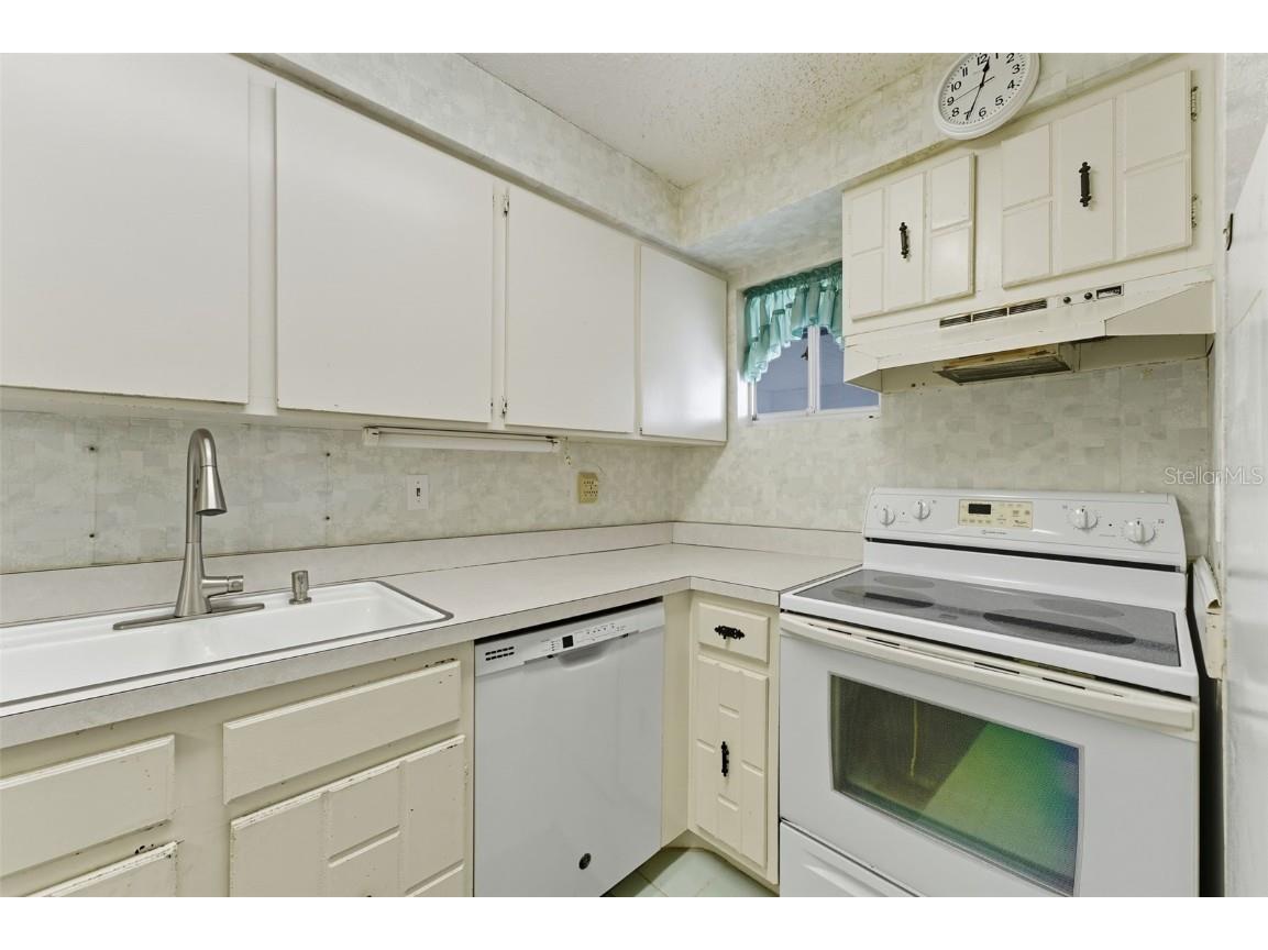 22375 Edgewater Drive #217 Punta Gorda FL 33980 A4674074 image11