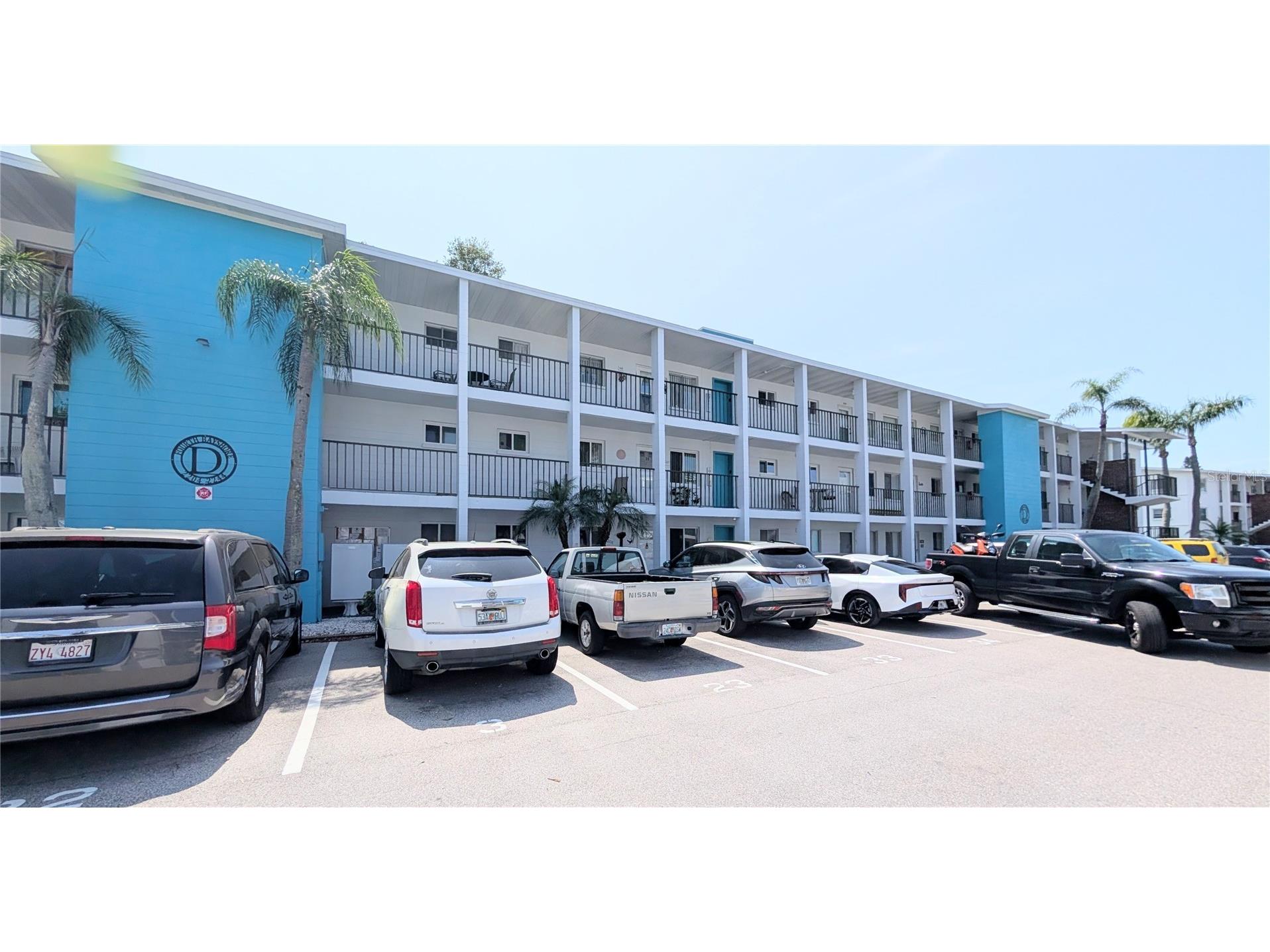 2238 Canal Drive #D34 Bradenton FL 34207 A4686585 image1