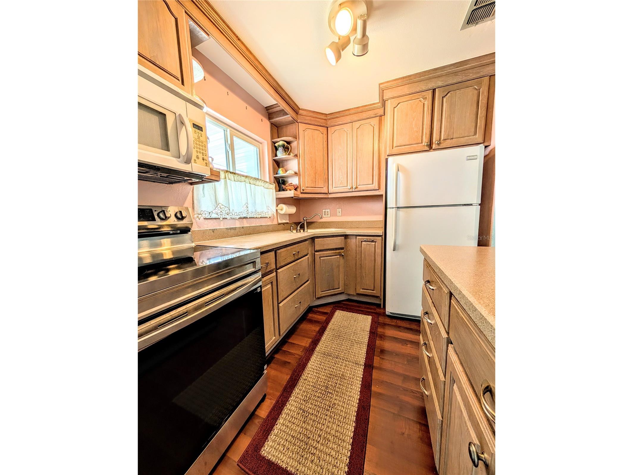 2238 Canal Drive #D34 Bradenton FL 34207 A4686585 image4