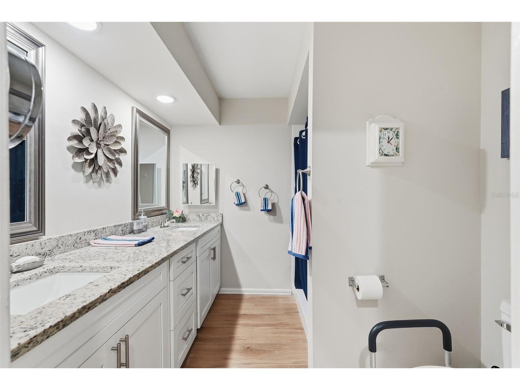 2238 Lark Circle W #D Palm Harbor FL 34684 TB8466844 image15