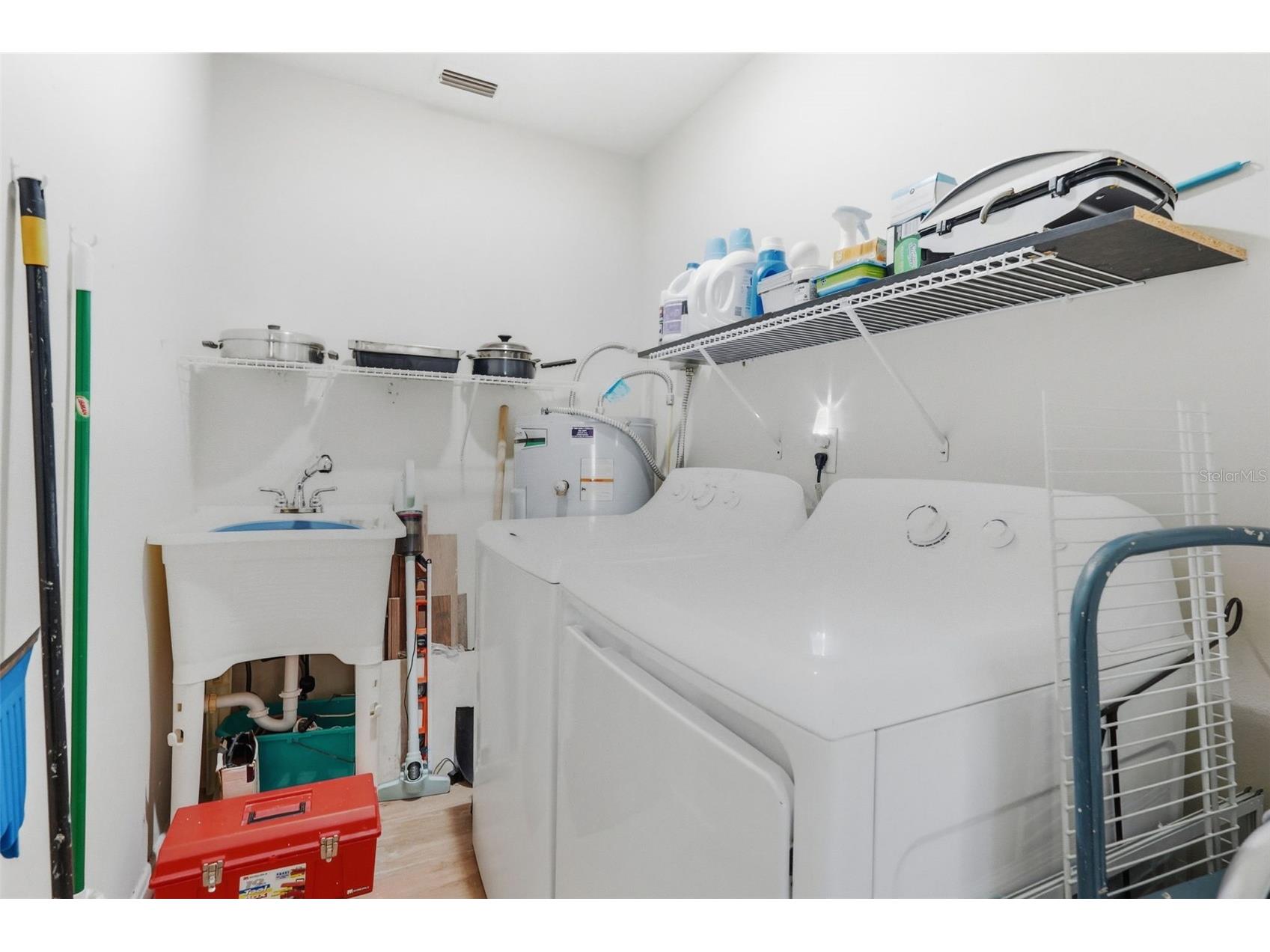 2238 Lark Circle W #D Palm Harbor FL 34684 TB8466844 image18