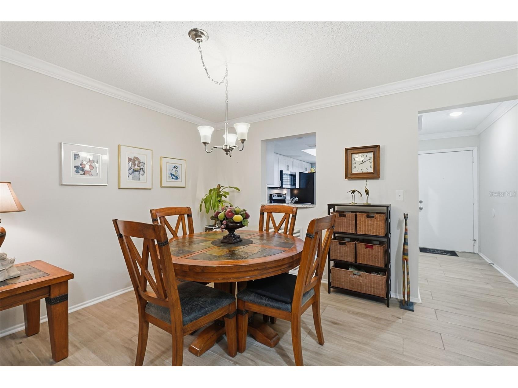 2238 Lark Circle W #D Palm Harbor FL 34684 TB8466844 image9