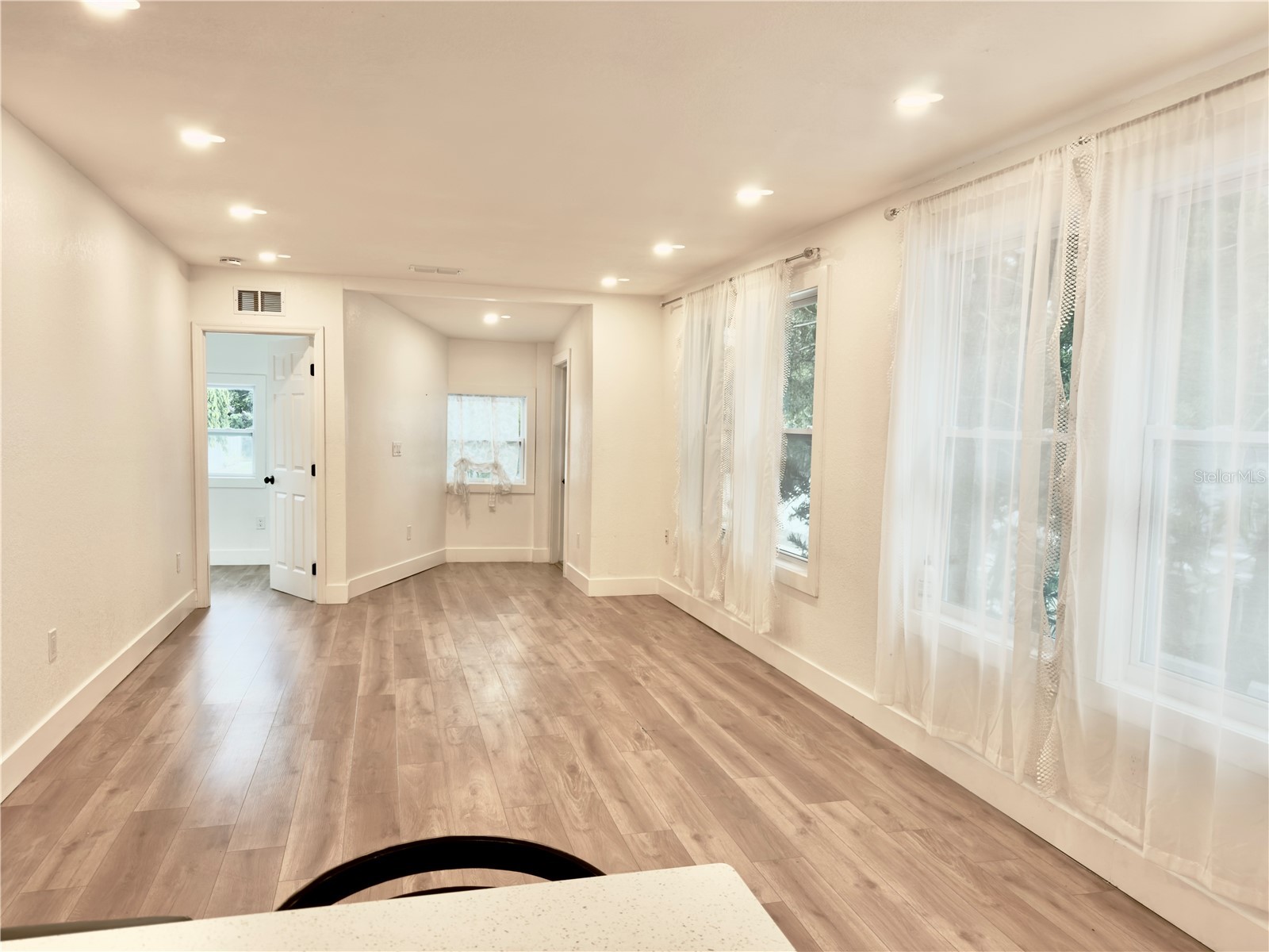 2238 Quincy Street S Saint Petersburg FL 33711 TB8525205 image4