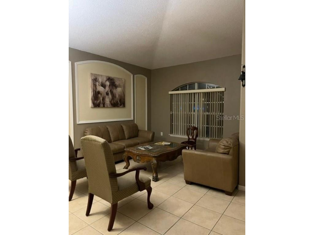2238 Windcrest Lake Circle Orlando FL 32824 V4941282 image2