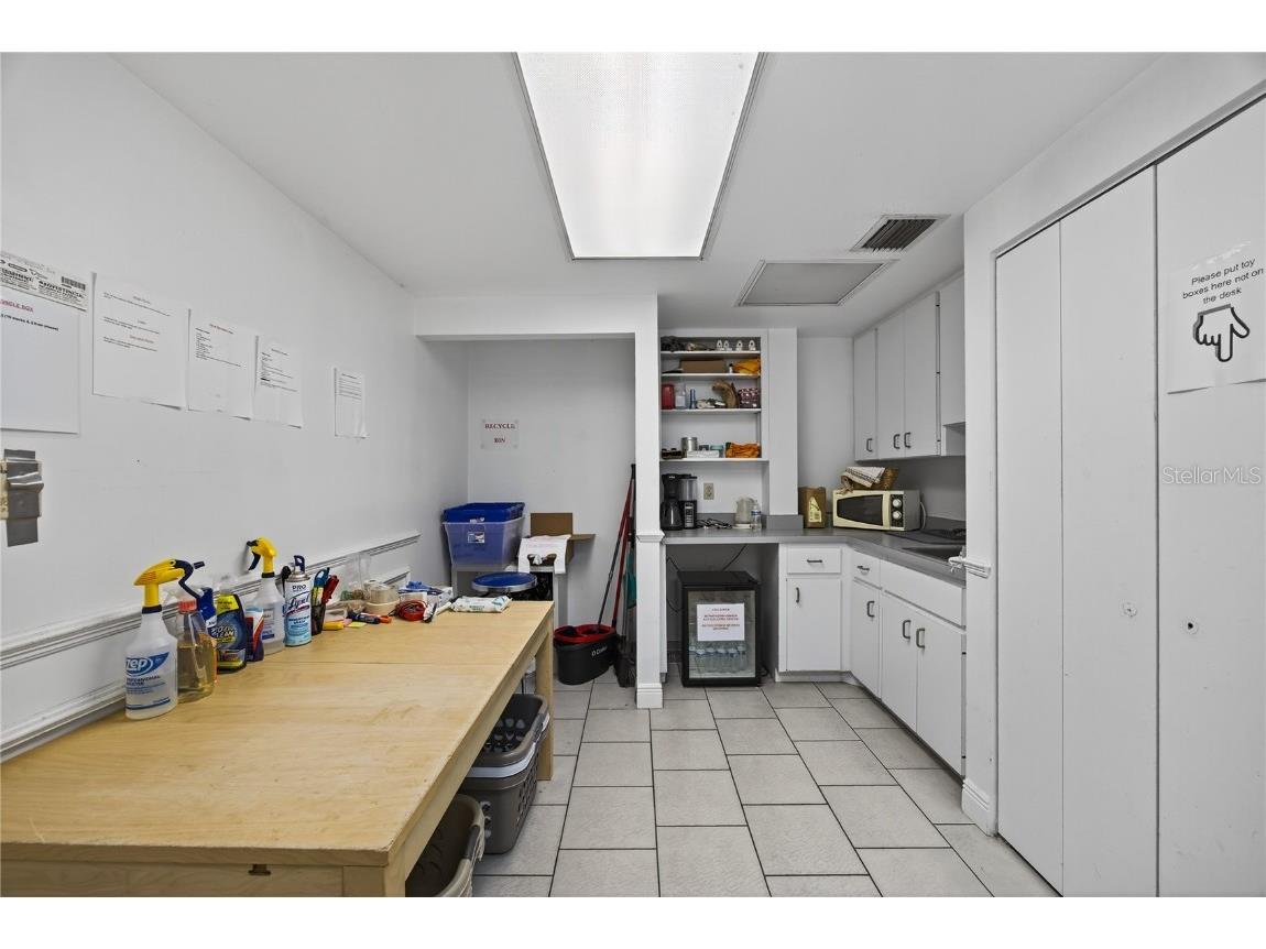 2239 15th Street #D Sarasota FL 34237 A4659067 image19