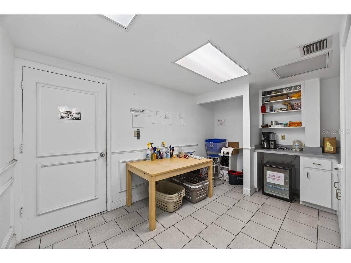 2239 15th Street #D Sarasota FL 34237 A4659067 image20