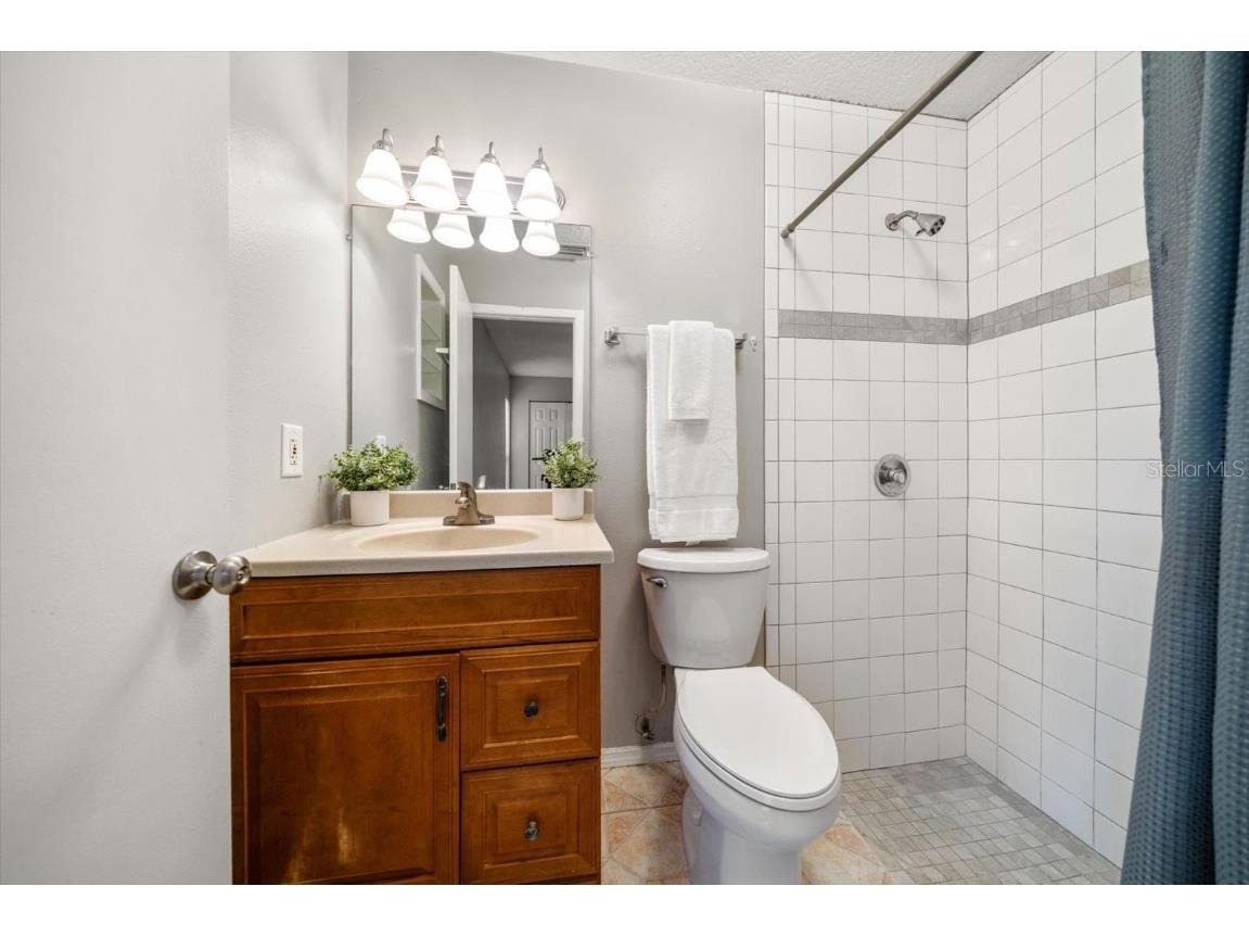 2239 Beacon Point Boulevard Palm Harbor FL 34683 TB8430117 image23