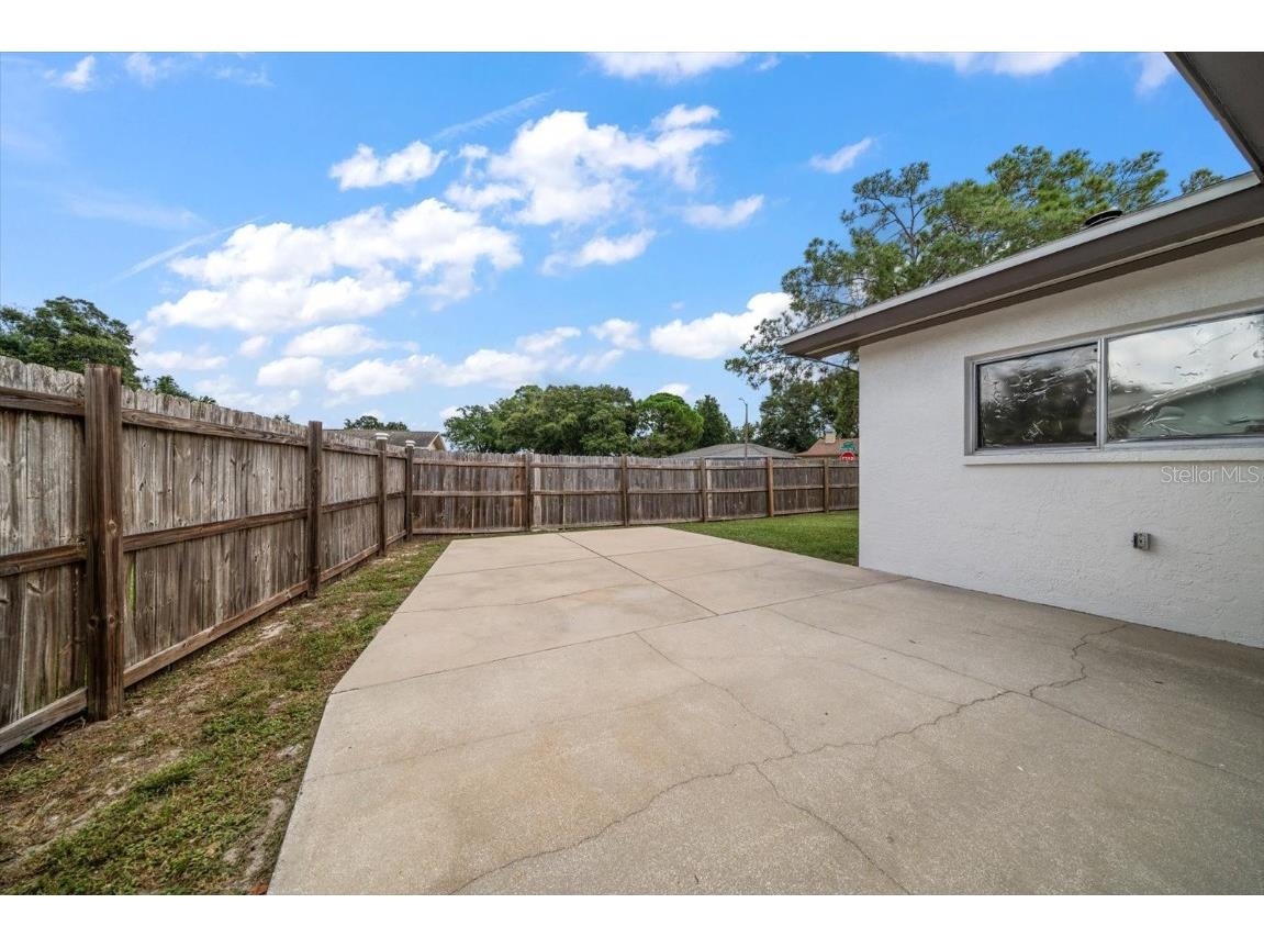 2239 Beacon Point Boulevard Palm Harbor FL 34683 TB8430117 image37