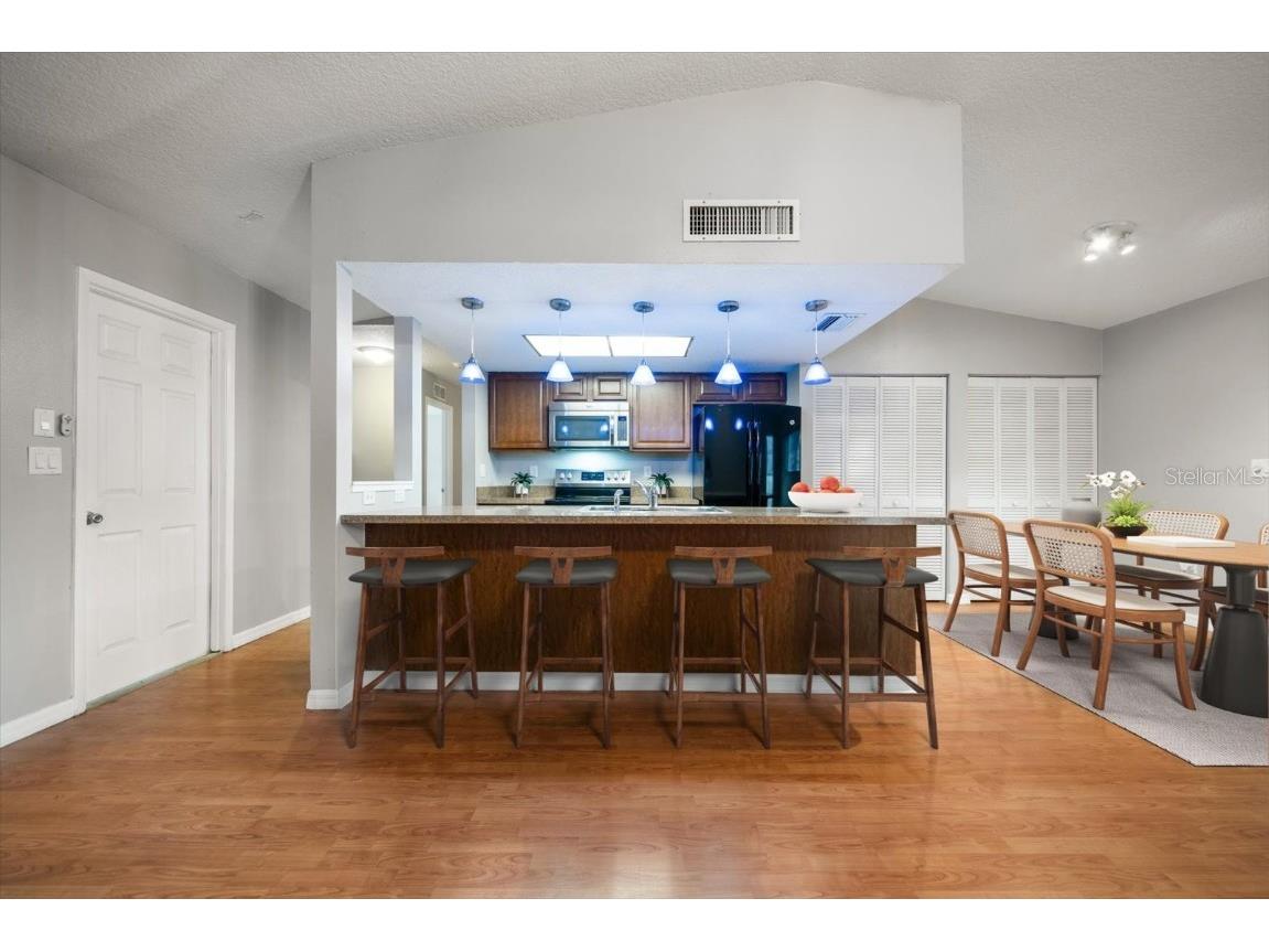 2239 Beacon Point Boulevard Palm Harbor FL 34683 TB8430117 image5